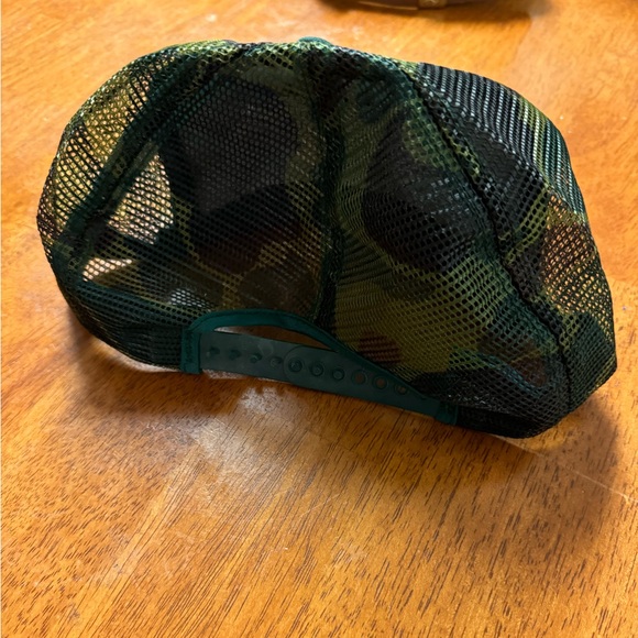 Vintage buck master camo and green hat - Picture 5 of 6
